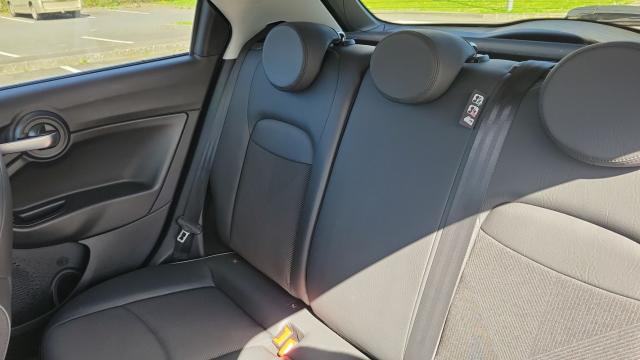 Fiat 500x image 2