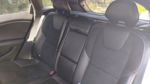 Volvo V40 image 1