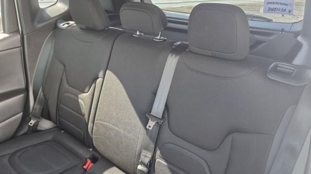 Jeep Renegade image 3