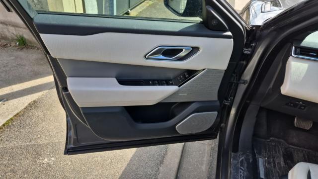 Land Rover Range Rover Velar image 1