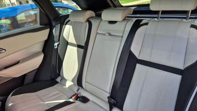 Land Rover Range Rover Velar image 3