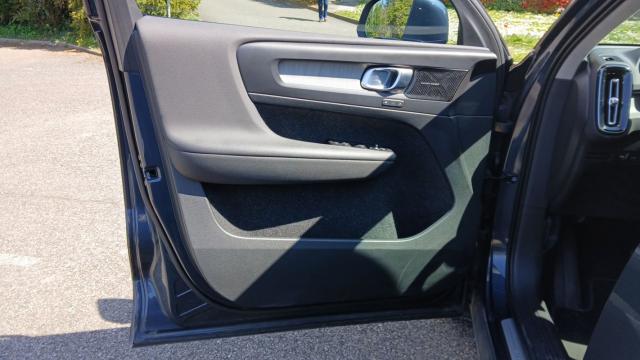 Volvo Xc40 image 4