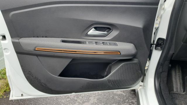 Dacia Sandero image 7