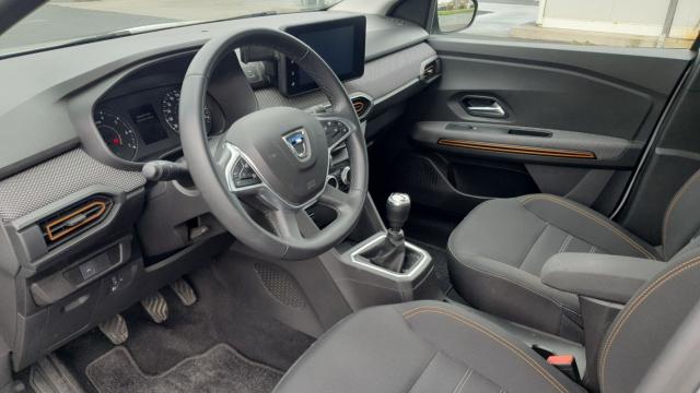Dacia Sandero image 8