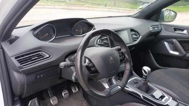 Peugeot 308 image 7