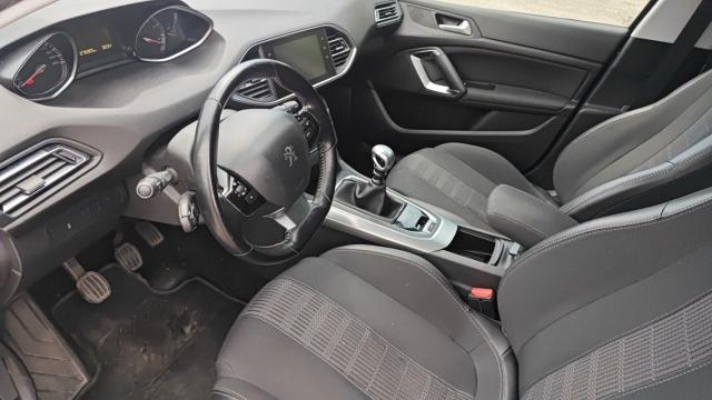 Peugeot 308 image 4