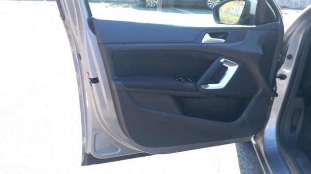 Peugeot 308 image 4