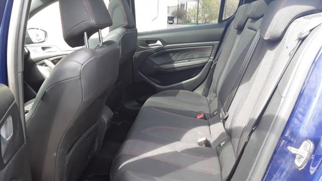 Peugeot 308 image 1