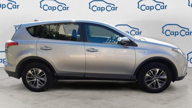 Toyota Rav4 image 2