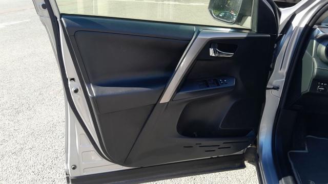 Toyota Rav4 image 7