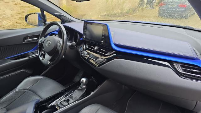 Toyota C-Hr image 1