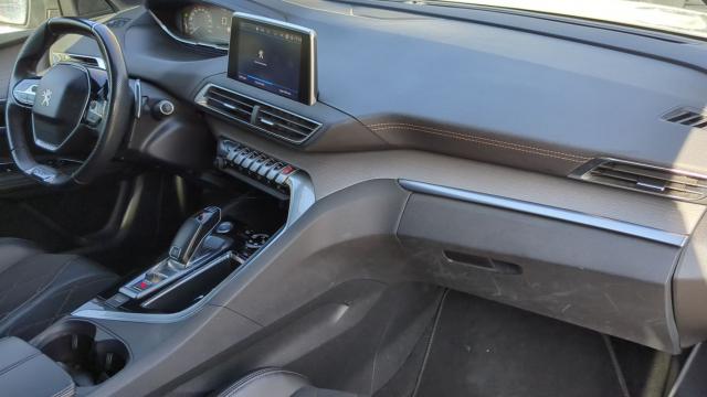 Peugeot 5008 image 5
