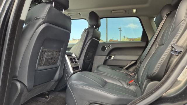 Land Rover Range Rover Sport image 9