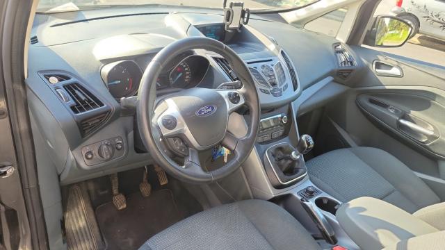Ford C-Max image 5