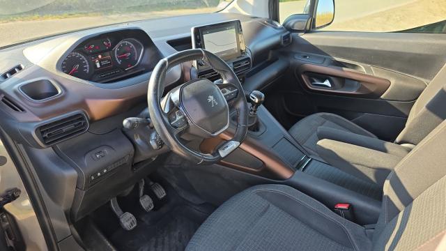 Peugeot Rifter image 3