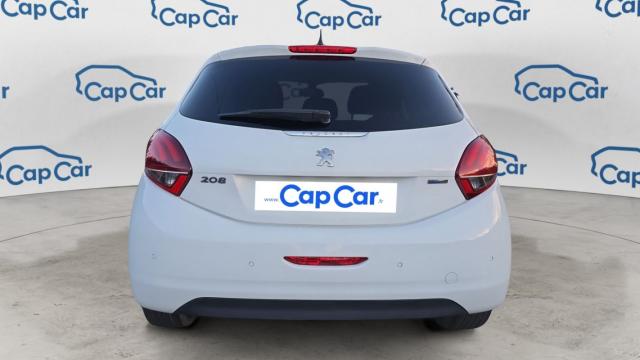 Peugeot 208 image 2