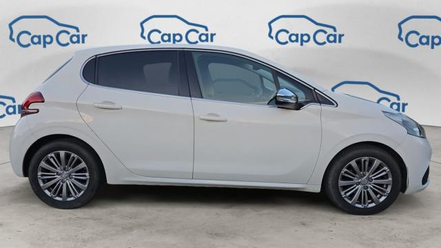 Peugeot 208 image 3