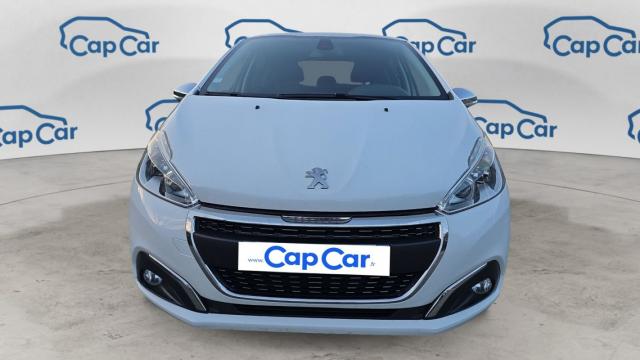 Peugeot 208 image 1