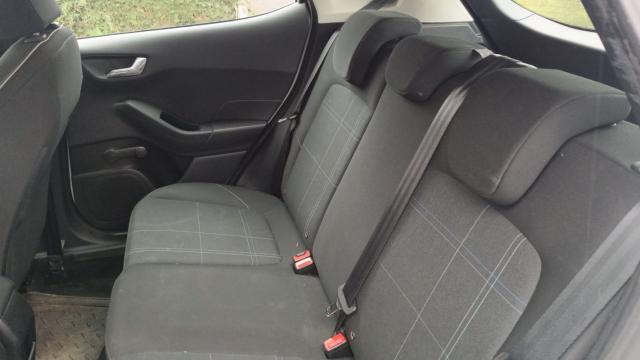 Ford Fiesta image 4