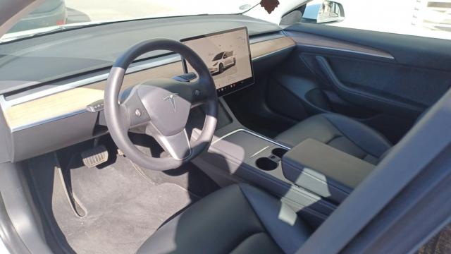 Tesla Model 3 image 7