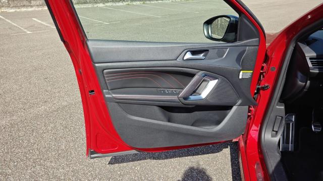 Peugeot 308 image 3