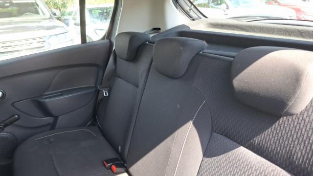 Dacia Sandero image 6