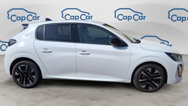 Peugeot 208 image 6