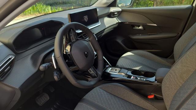 Peugeot 208 image 5