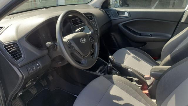 Hyundai I20 image 3