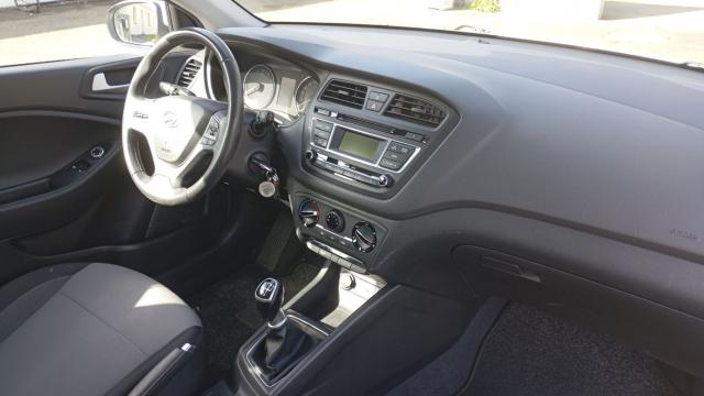 Hyundai I20 image 5