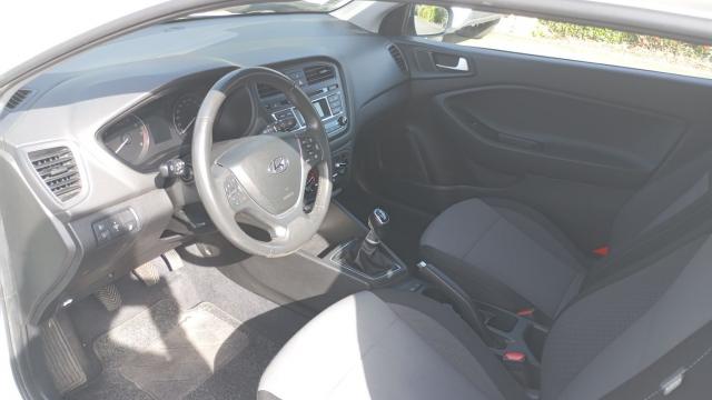 Hyundai I20 image 9