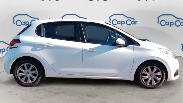 Peugeot 208 image 3