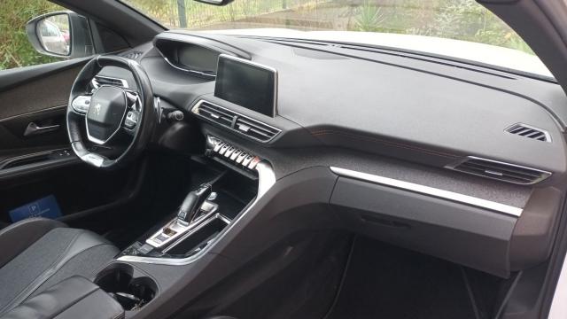 Peugeot 3008 image 7