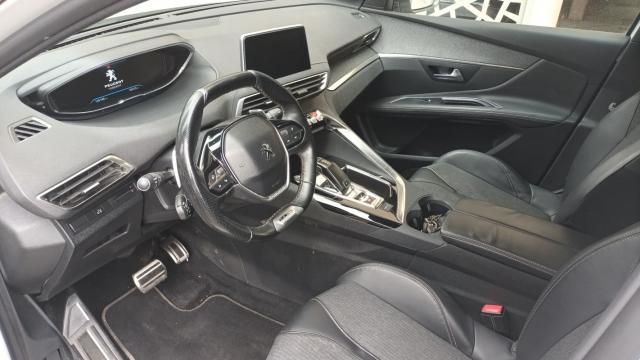 Peugeot 3008 image 3