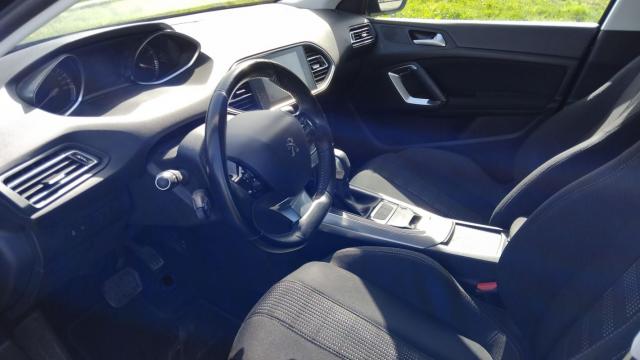 Peugeot 308 image 6