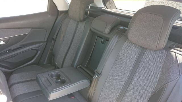 Peugeot 3008 image 8
