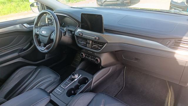 Ford Focus image 9