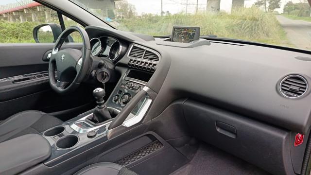 Peugeot 3008 image 6