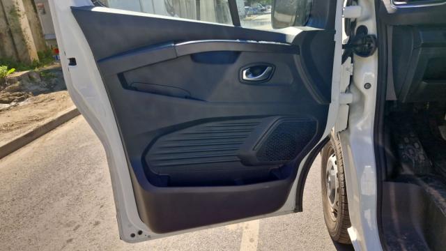 Renault Trafic image 6