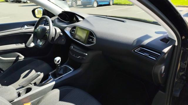 Peugeot 308 image 4