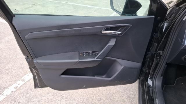 Seat Arona image 9