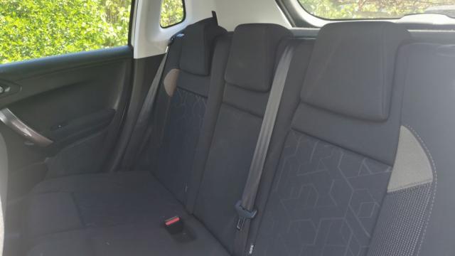 Peugeot 2008 image 2