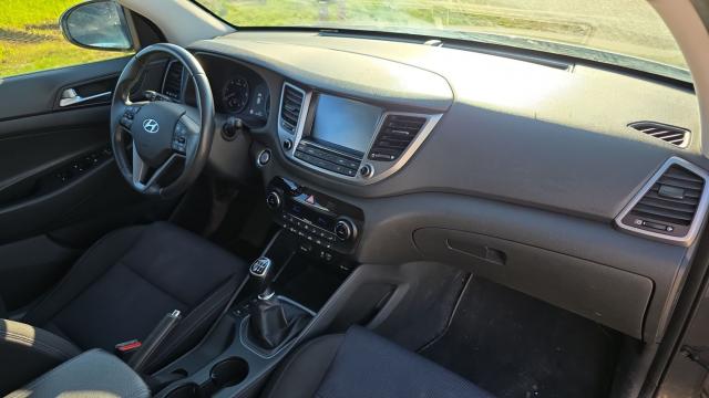 Hyundai Tucson image 9