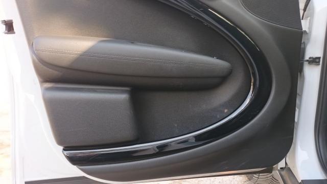 Mini Countryman image 5