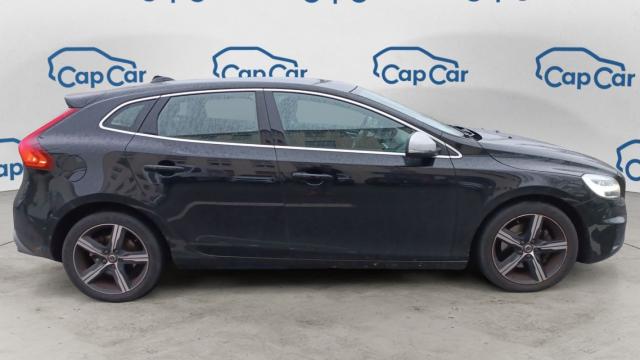 Volvo V40 image 9