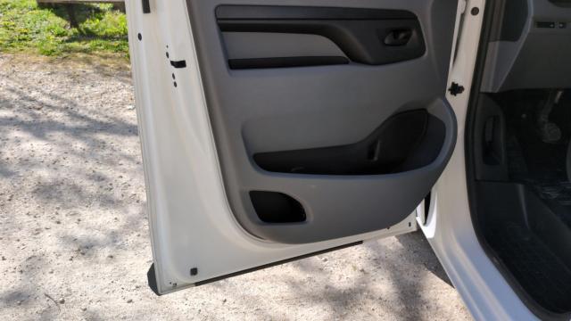 Peugeot Expert image 5