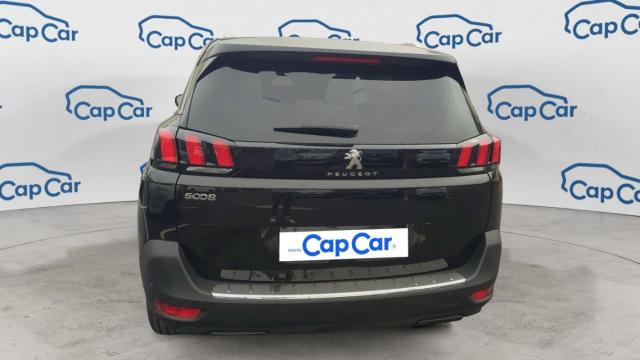 Peugeot 5008 image 1