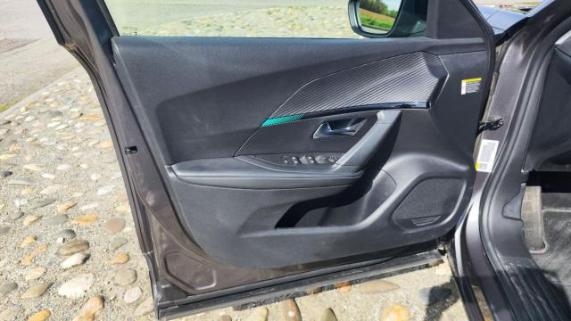 Peugeot 2008 image 4