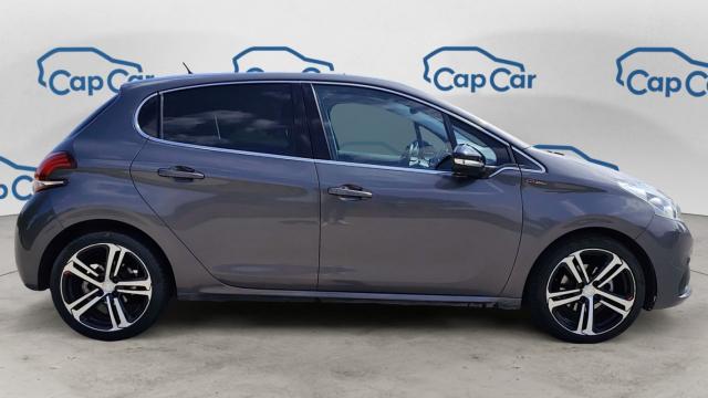 Peugeot 208 image 9