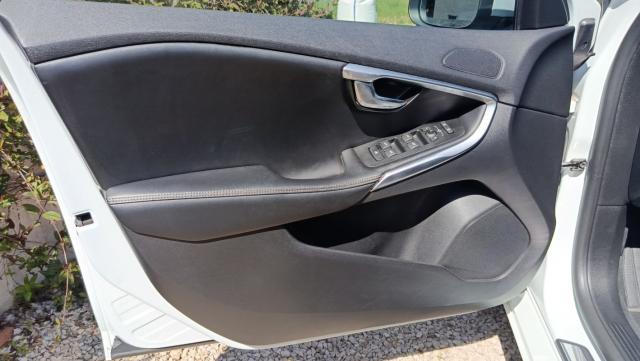 Volvo V40 image 4